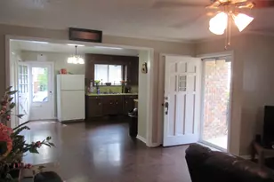 320 N Cleveland Ave, Sherman, TX 75090 - Photo 3