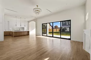 6028 Richmond Ave, Dallas, TX 75206 - Photo 15