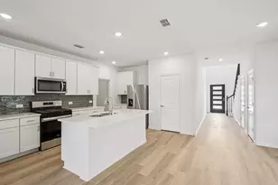 1404 Bridgestone Dr, Princeton, TX 75071 - Photo 3