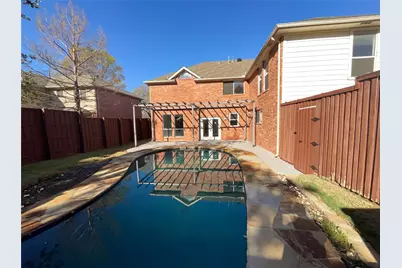 2406 Manchester Drive, Carrollton, TX 75006 - Photo 5