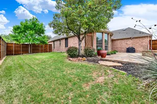 1202 Howard Ln, Garland, TX 75044 - Photo 7