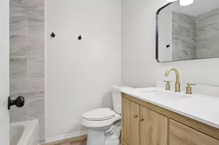 749 Red Oak Dr, Lewisville, TX 75067 - Photo 15