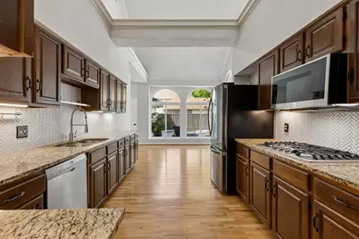 4637 Portrait Lane, Plano, TX 75024 - Photo 11