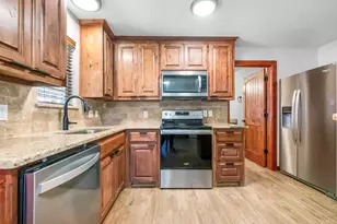 436 E El Camino Real, Weatherford, TX 76087 - Photo 11