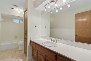 1838 Meadowview Dr, Garland, TX 75043 - Photo 31