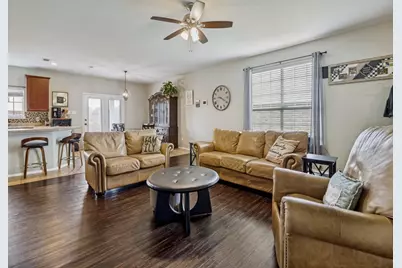 210 Silver Spur Drive, Waxahachie, TX 75165 - Photo 5