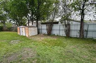 837 Marlene Dr, Everman, TX 76140 - Photo 23