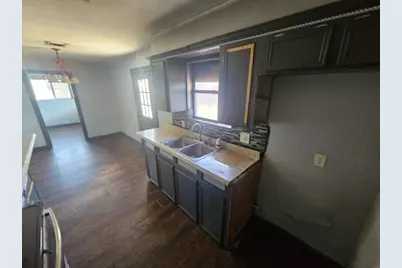 644 W Ligustrum Boulevard, Robstown, TX 78380 - Photo 7