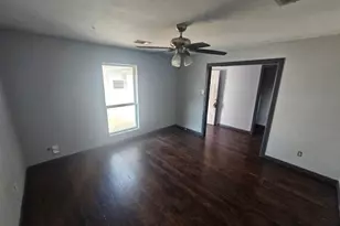 644 W Ligustrum Blvd, Robstown, TX 78380 - Photo 3