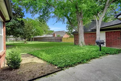 2004 Kings Drive, Flower Mound, TX 75028 - Photo 27