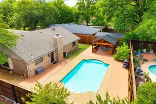 715 Hinsdale Dr, Arlington, TX 76006 - Photo 29