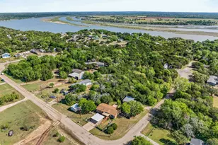 4505 Apple Tree Ct, Granbury, TX 76048 - Photo 37