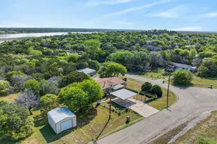 4505 Apple Tree Ct, Granbury, TX 76048 - Photo 35