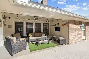 2533 Stonegate Dr N, Bedford, TX 76021 - Photo 33