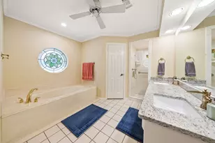 2533 Stonegate Dr N, Bedford, TX 76021 - Photo 23