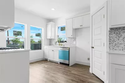 3313 Meadow Street, Dallas, TX 75215 - Photo 3