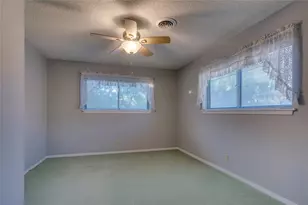 1439 Junior Dr, Dallas, TX 75208 - Photo 23