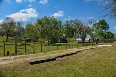 545 Vz County Road 2923, Mabank, TX 75147 - Photo 1