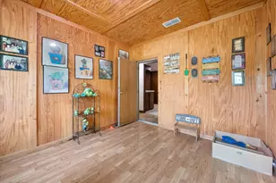2101 Ridge View Dr, Cleburne, TX 76033 - Photo 23