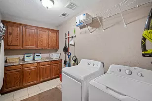 1114 S Crockett St, Sherman, TX 75090 - Photo 27