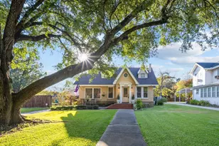 1114 S Crockett St, Sherman, TX 75090 - Photo 1