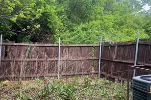 2137 Aspen Dr, Dallas, TX 75227 - Photo 13