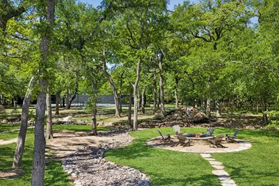 690 S Peytonville Avenue, Southlake, TX 76092 - Photo 29