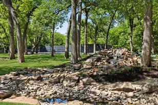 690 S Peytonville Ave, Southlake, TX 76092 - Photo 27