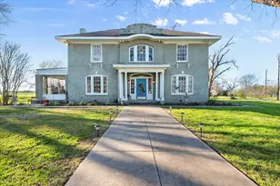 300 5th St, Kerens, TX 75144 - Photo 1