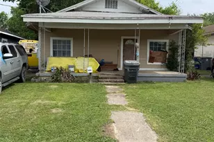 2910 Birmingham Ave, Dallas, TX 75215 - Photo 1