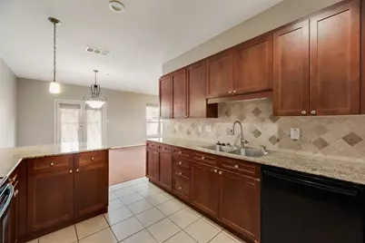 321 Metropolitan Drive, Plano, TX 75023 - Photo 17