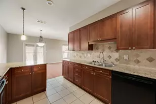 321 Metropolitan Dr, Plano, TX 75023 - Photo 17