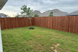 2335 Gardenia Ln, Pilot Point, TX 76258 - Photo 27