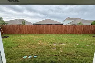 2335 Gardenia Ln, Pilot Point, TX 76258 - Photo 25