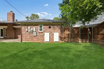 5437 Greenwood Way, North Richland Hills, TX 76180 - Photo 5