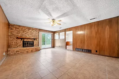 717 Steeplechase Drive, Bedford, TX 76021 - Photo 5