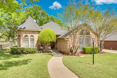 1105 Crestwood Court, DeSoto, TX 75115 - Photo 1