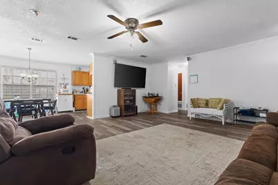 1101 Doe Run Drive, Tool, TX 75143 - Photo 9