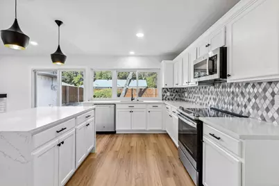 1405 Sequoia Drive, Plano, TX 75023 - Photo 11