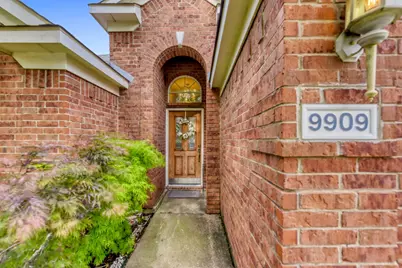 9909 Lamberton Terrace, Fort Worth, TX 76244 - Photo 3