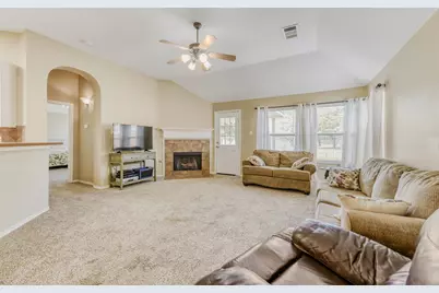 9909 Lamberton Terrace, Fort Worth, TX 76244 - Photo 5