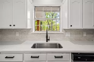 685 Co Rd 3673, Paradise, TX 76073 - Photo 5