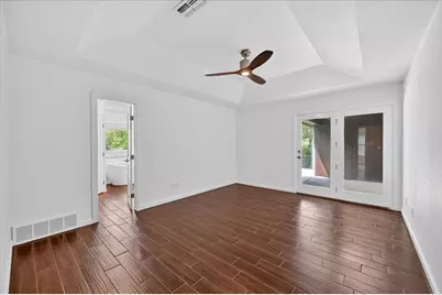 409 Willow Ridge Court, Fort Worth, TX 76103 - Photo 15