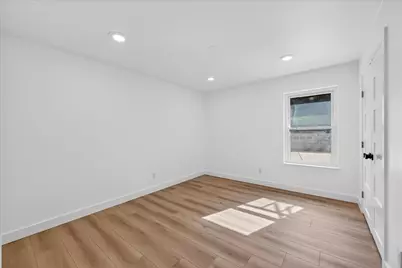 409 Willow Ridge Court, Fort Worth, TX 76103 - Photo 21