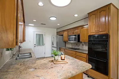 4011 Sumac Court, Arlington, TX 76017 - Photo 13