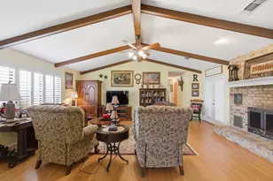 1101 Tanglewood Dr, Weatherford, TX 76087 - Photo 7