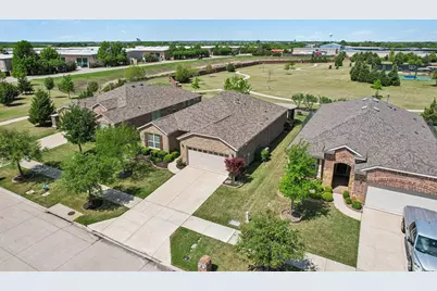 2358 Brookdale Drive, Frisco, TX 75036 - Photo 3
