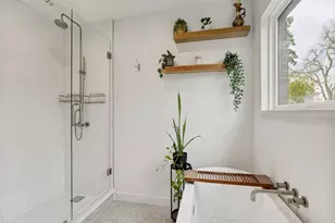 2236 Hartline Dr, Dallas, TX 75228 - Photo 17