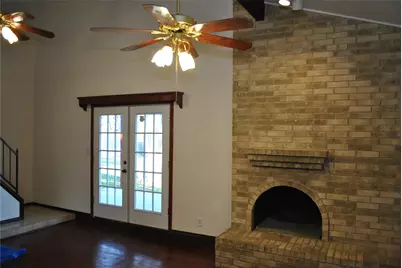 720 Ash Street, Burleson, TX 76028 - Photo 9