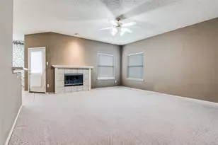 4562 Normandy Way, Grand Prairie, TX 75052 - Photo 11
